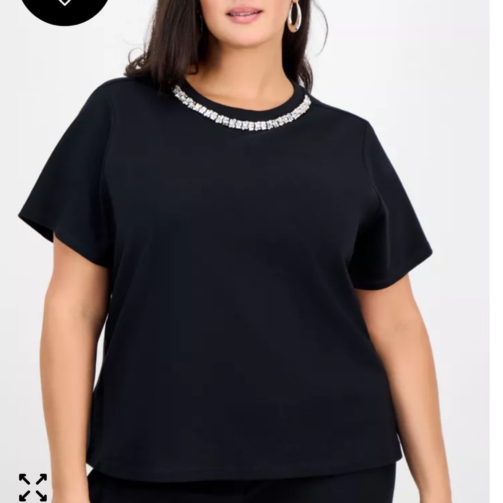 NWT  Liz Claiborne top with rhinestone embellishment around the neckline.3X